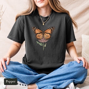 Monarch Butterfly Shirt, Comfort Colors® Cottagecore Wildflower Tee, Botanical Insect Shirt, Butterfly Garden Gift, Entomology Gift