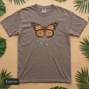 Monarch Butterfly Shirt, Comfort Colors® Cottagecore Wildflower Tee, Botanical Insect Shirt, Butterfly Garden Gift, Entomology Gift