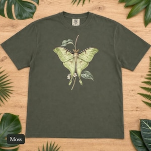 Luna Moth Shirt, Comfort Colors® Vintage Moth Tee, Dark Academia Insect Tshirt, Cottagecore Botanical Tee, Moth Lover Gift