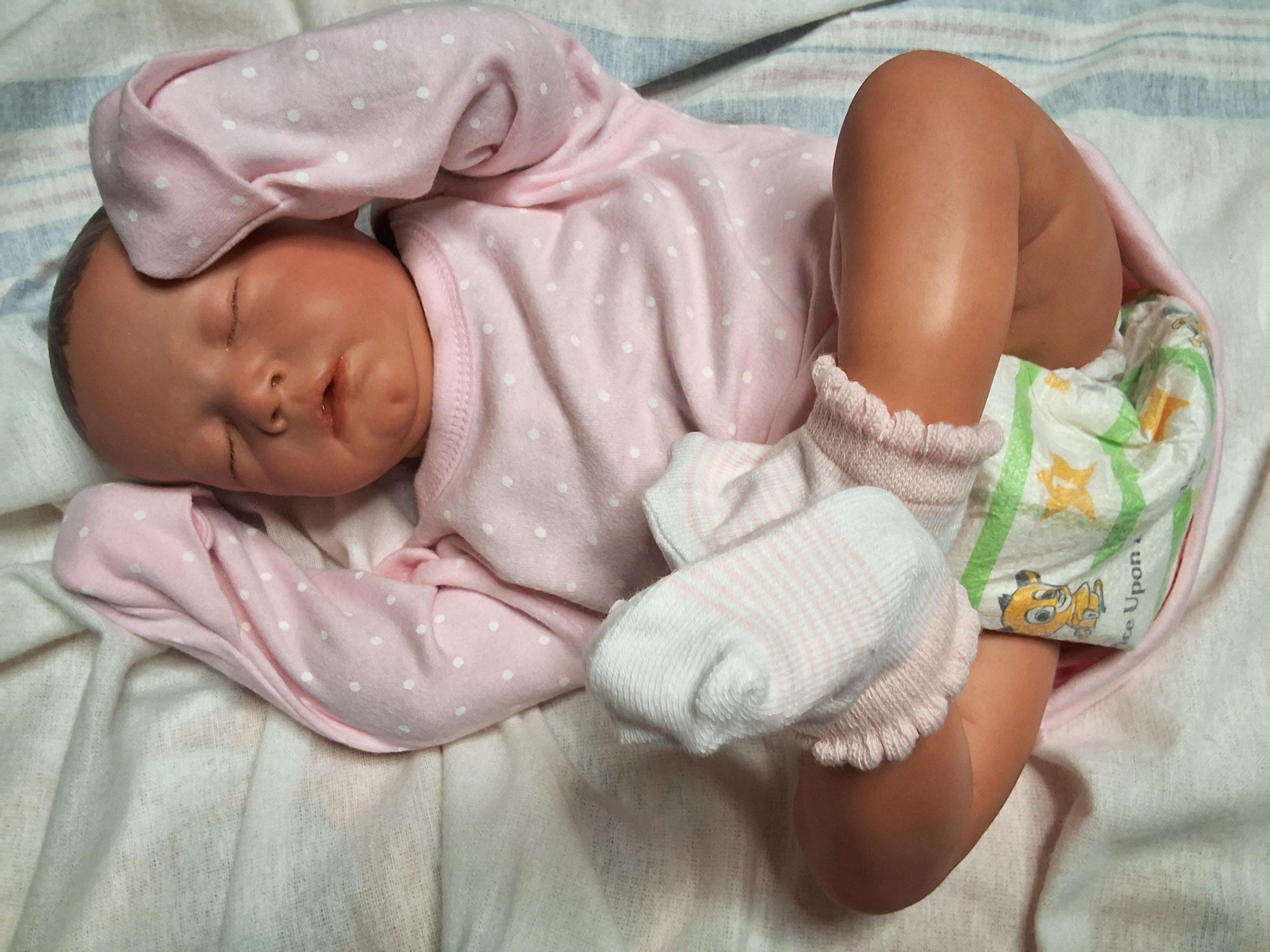 Reborn Manuela Preemie Baby Girl Doll, Rafaela Spiandorelli Kit Reborn Manuela Preemie Baby Girl Doll, Rafaela Spiandorelli Kit