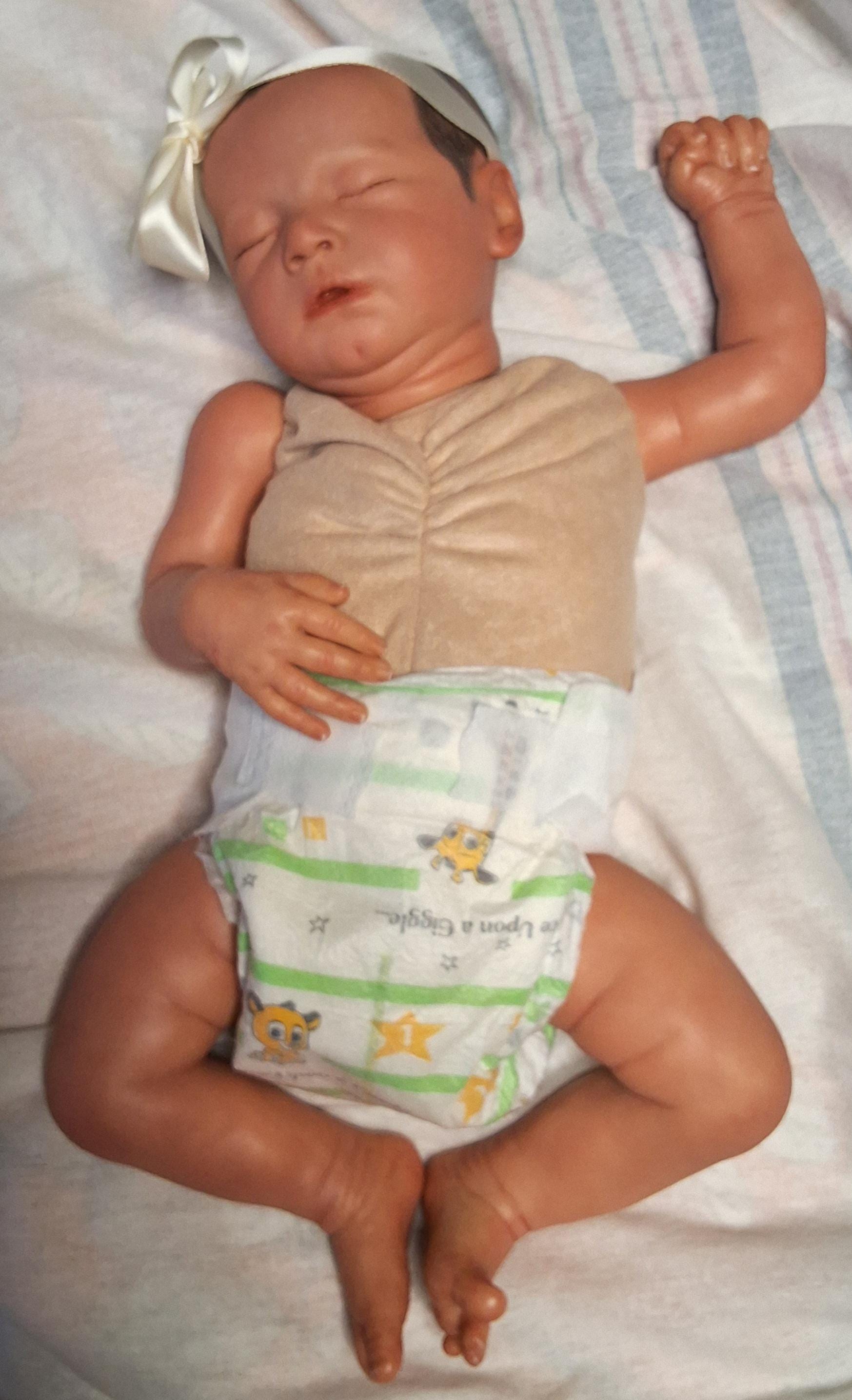 Reborn Manuela Preemie Baby Girl Doll, Rafaela Spiandorelli Kit
