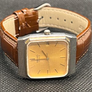 Slim Luxury Vintage Rectangular Tank Seiko Men Watch DateWindow