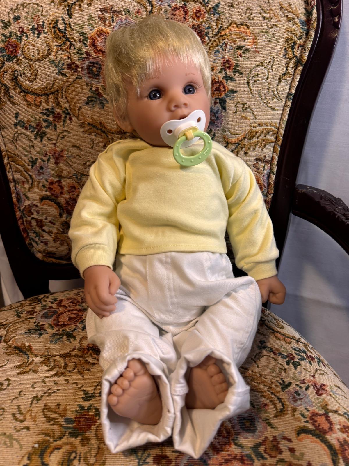Lee Middleton Reva Doll - Etsy