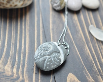 little friend - stony necklace - talisman - owl