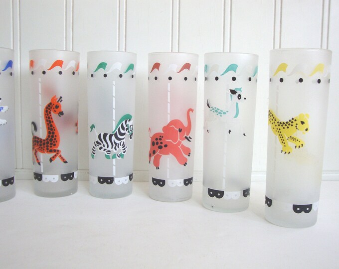 VINTAGE DRINKING GLASSES Frosted Circus Animals Merry Go Round Carousel