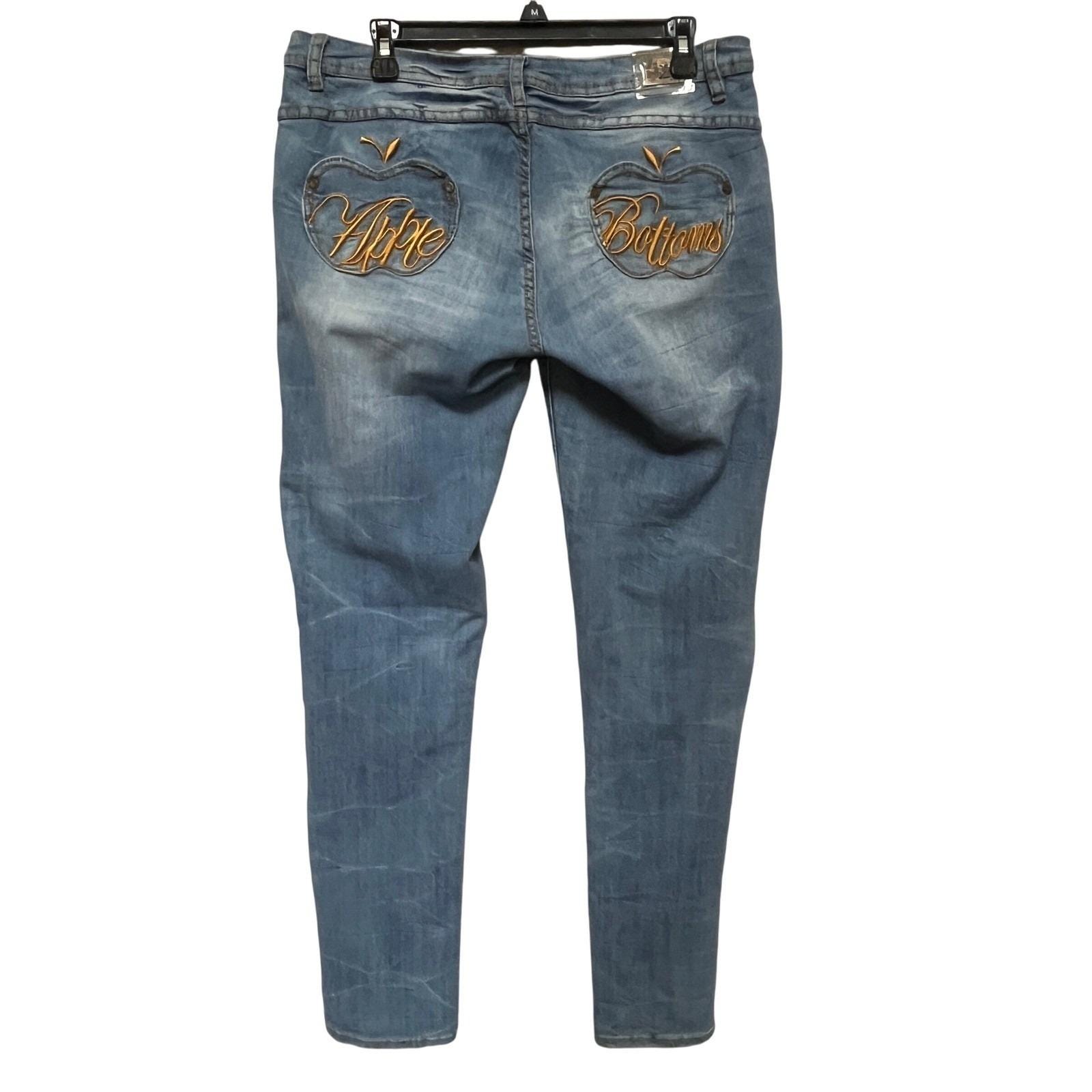 Low Flo Apple Bottom Jeans Boots With The Fur Music Video Apple