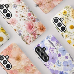 Etui na telefon z nadrukiem sprasowanych kwiatów, motyw kwiatowy, stokrotka polna, prezent botaniczny – spersonalizowane etui z imieniem do Samsunga S26, S24, S23, S22 Ultra | PFLW