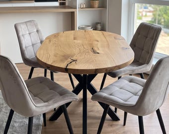 Tavolo da pranzo allungabile in rovere massello, tavolo ovale moderno in legno, dimensioni personalizzabili.
