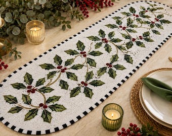 Handgefertigter Tischläufer mit Perlenstickerei, Tischläufer mit Stechpalmenblatt-Motiv, Festliche Tischdekoration, Luxuriöser Tischläufer für die Weihnachtszeit