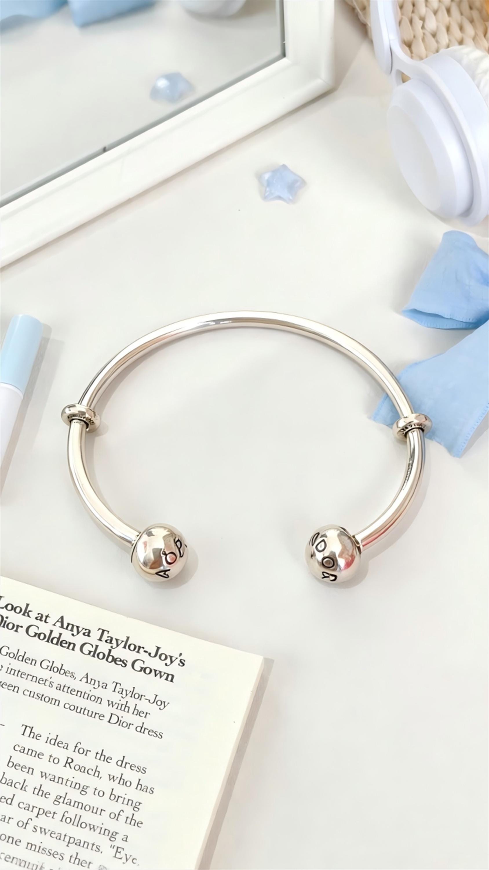 Pandora open bangle - Etsy 日本