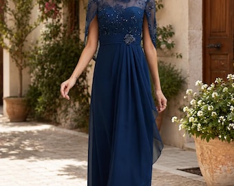 Abito da sposa blu navy in chiffon con pizzo e paillettes, modello a trapezio, ideale per la madre della sposa.