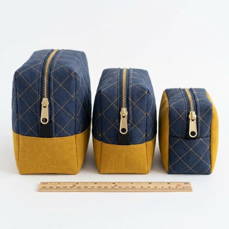 Wristlet Clutch Sewing Pattern PDF, 3 Size Zipper Pouch Wallet Pattern, Quilted Bag Sewing Tutorial for Beginners image 5