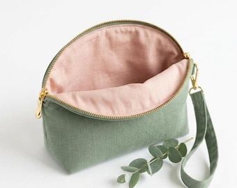 Half Moon Zipper Pouch Sewing Pattern PDF, Wide Opening Cosmetic Bag Tutorial, Beginner Makeup Bag Pattern