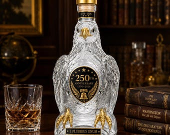 Carafe en verre transparent à motif aigle patriotique, bouteille de whisky de 350 ml / 11,8 oz, cadeau décoratif pour le 250e anniversaire d'un père patriote