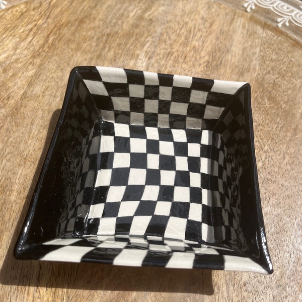 checkerboard square bowl