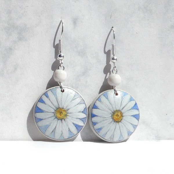 Round Hand Painted Daisy Earring, 925 Sterling Silver Wooden Earring, Dangle Earrings, Handicraft, One of a Kind Silver Wood Jewelry