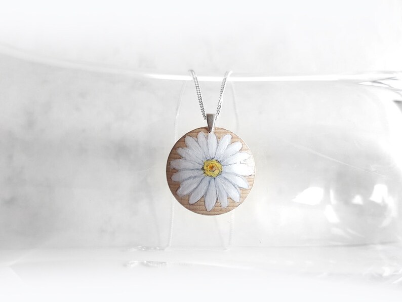 Daisy Flower Necklace, Art Pendant, Wooden Charm, 925 Silver Chain, Hand Painted Jewelry, Acrylic Painting, Gift for Mom, Sister or Friend image 3