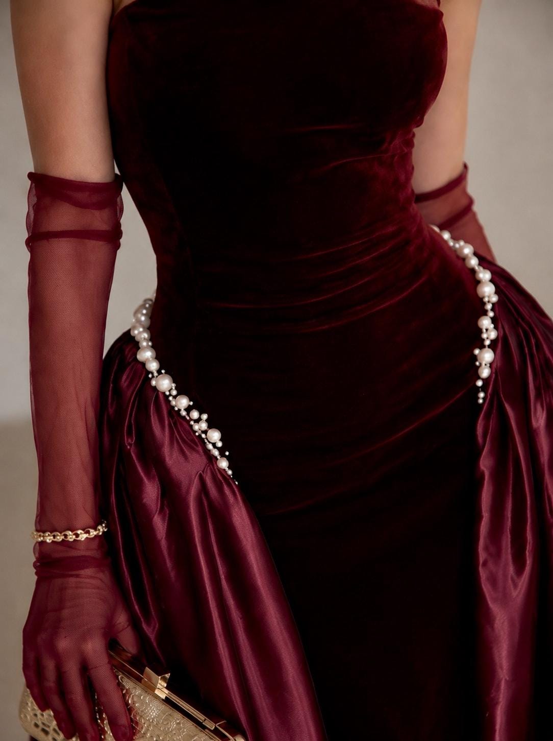 black dress christmas party DRESSTELLS Velvet Sequin Cocktail Dresses for Women, Glitter Fall Wedding Guest Holiday Long Sleeve Bodycon Funeral Petite Black S : Clothing, Shoes & Jewelry Elegant Tiffany Blue Prom NEW-IN Color:Washed Natural / White This stunning dress is