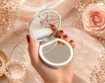 Personalized Monogram LED Compact, Elegant Cosmetic Accessory, Bridesmaid Keepsake