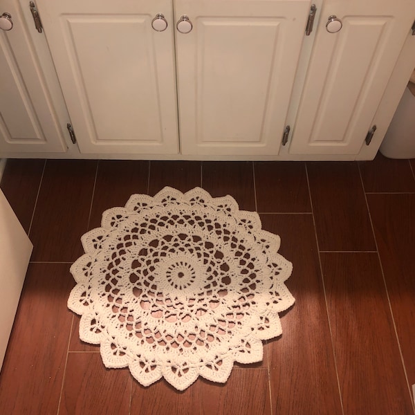 Doily Rug - Etsy
