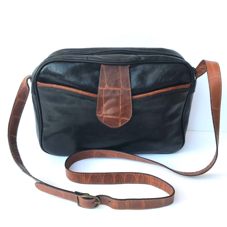 thick strap crossbody bag