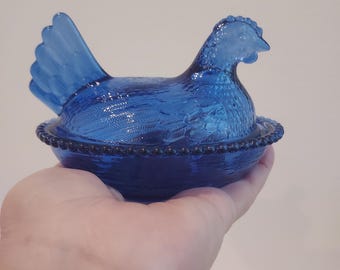 Indiana style Glass Hen on Nest 4.5"x 3" wide. Dark Blue