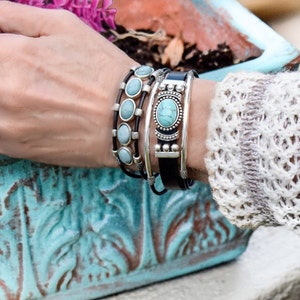 Kingman Turquoise Bracelet|Bridesmade Gift|Leather Bangle Bracelet|Boho Jewelry|Gemstone Bracelet|Turquoise Cuff|Gift Jewelry|Valentine's