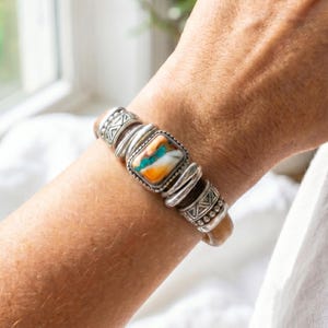 Boho Turquoise and Spiny Oyster Leather Bracelet with Silver-Plated Beads and Magnetic Clasp