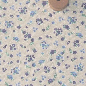 Allover Blue Floral Seersucker Bubble Cotton Fabric For Summer - 1/2 Yard