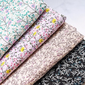 Tiny Floral Seersucker Bubble Cotton Fabric Mini Flower Print - 1/2 Yard