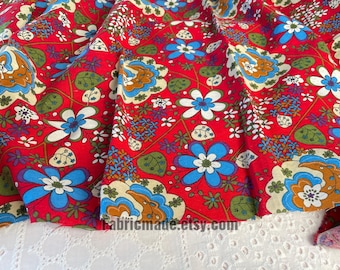 Shabby Chic Flower Linen Fabric, Blue White Floral FabricI On Red- 1/2 Yard