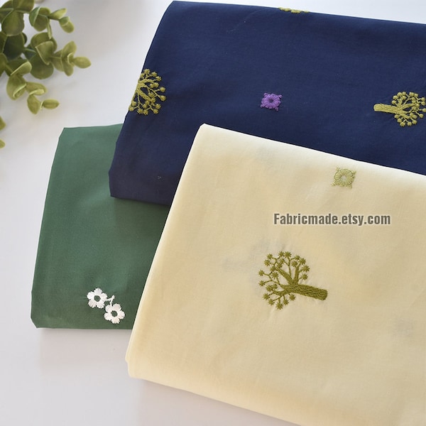 Tessuto di cotone con ricamo di alberi floreali - Verde, Blu navy, Avorio (1/2 metro)