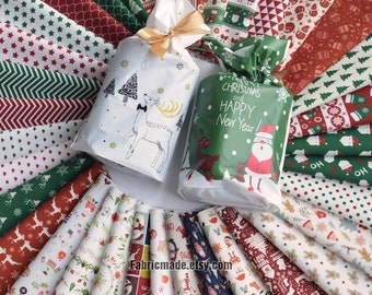 38 Choose - Green Red Christmas Cotton Fabric X'mas Collection - 1/2 yard