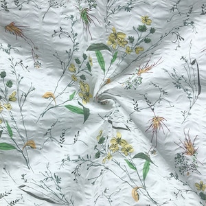 Fresh Floral Seersucker Bubble Cotton Fabric Thin Flower Cotton - 1/2 Yard