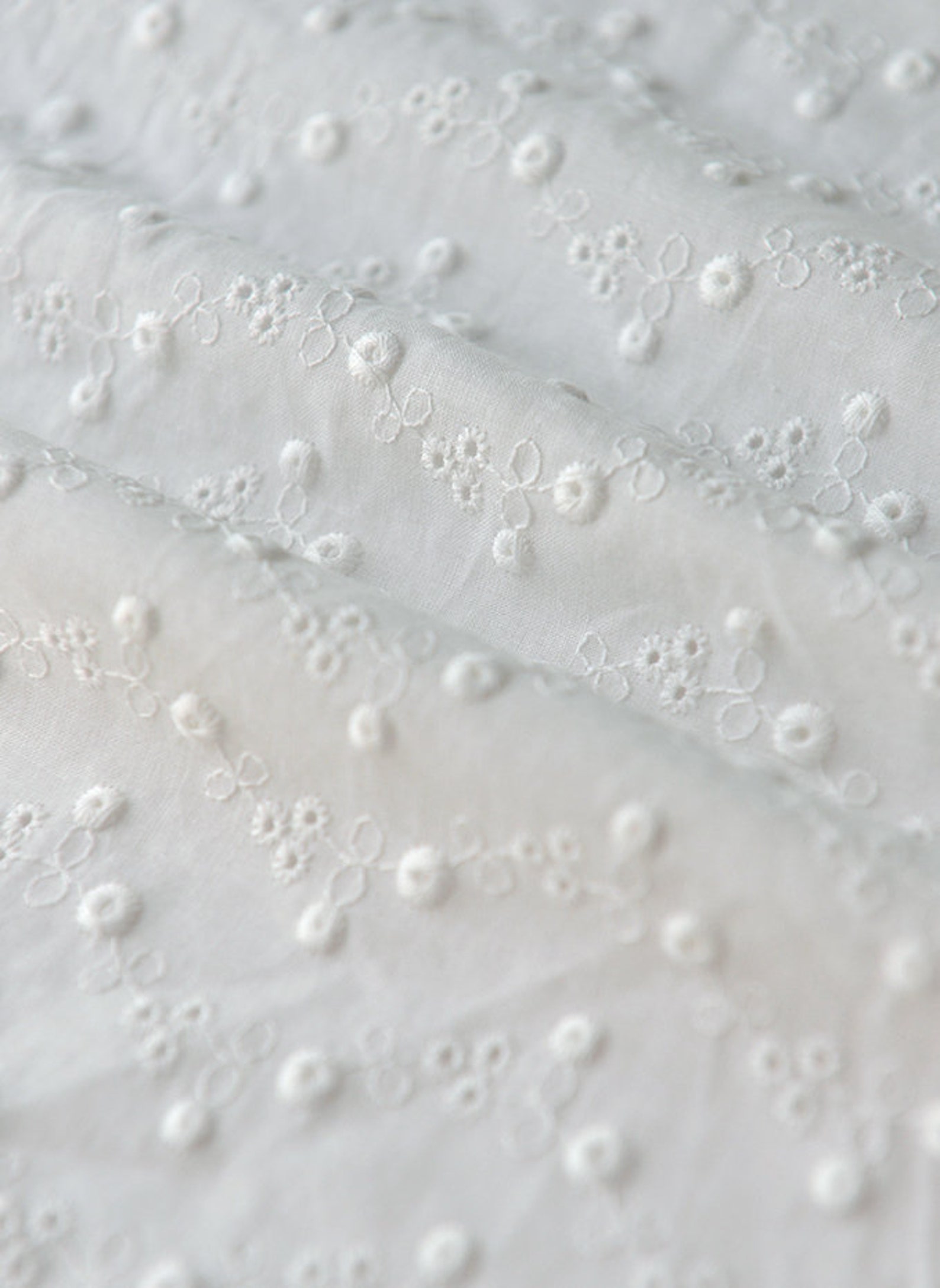 Flower Embroidered Lace Cotton Fabric Eyelet White Ivory Etsy