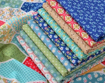 Petit tissu géométrique en coton floral shabby chic pour poupées habillées en patchwork - 1/2 mètre