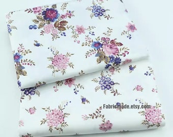Tessuto di cotone con stampa floreale di rose rosa - Cucito e artigianato, 1/2 metro