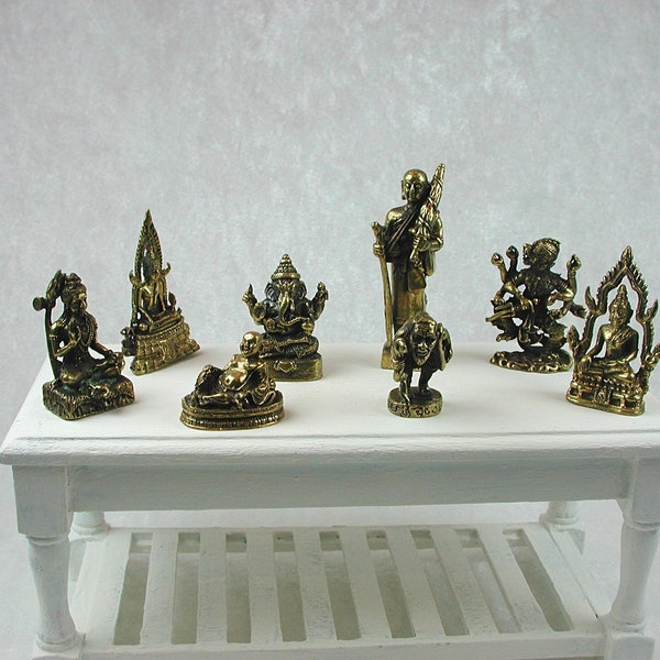 Buddha, Bronzefarbene Figur in Miniatur