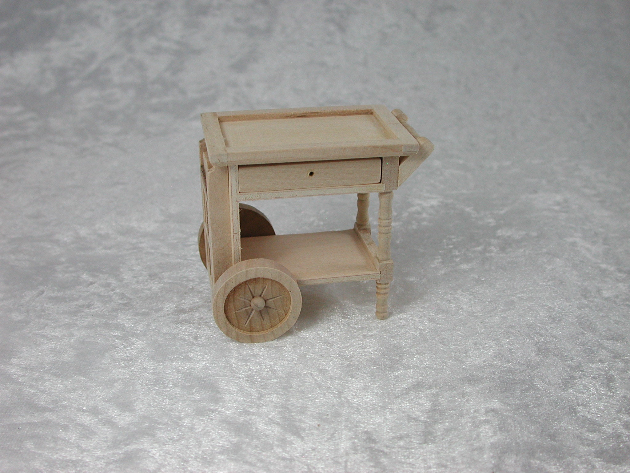 dollhouse on wheels