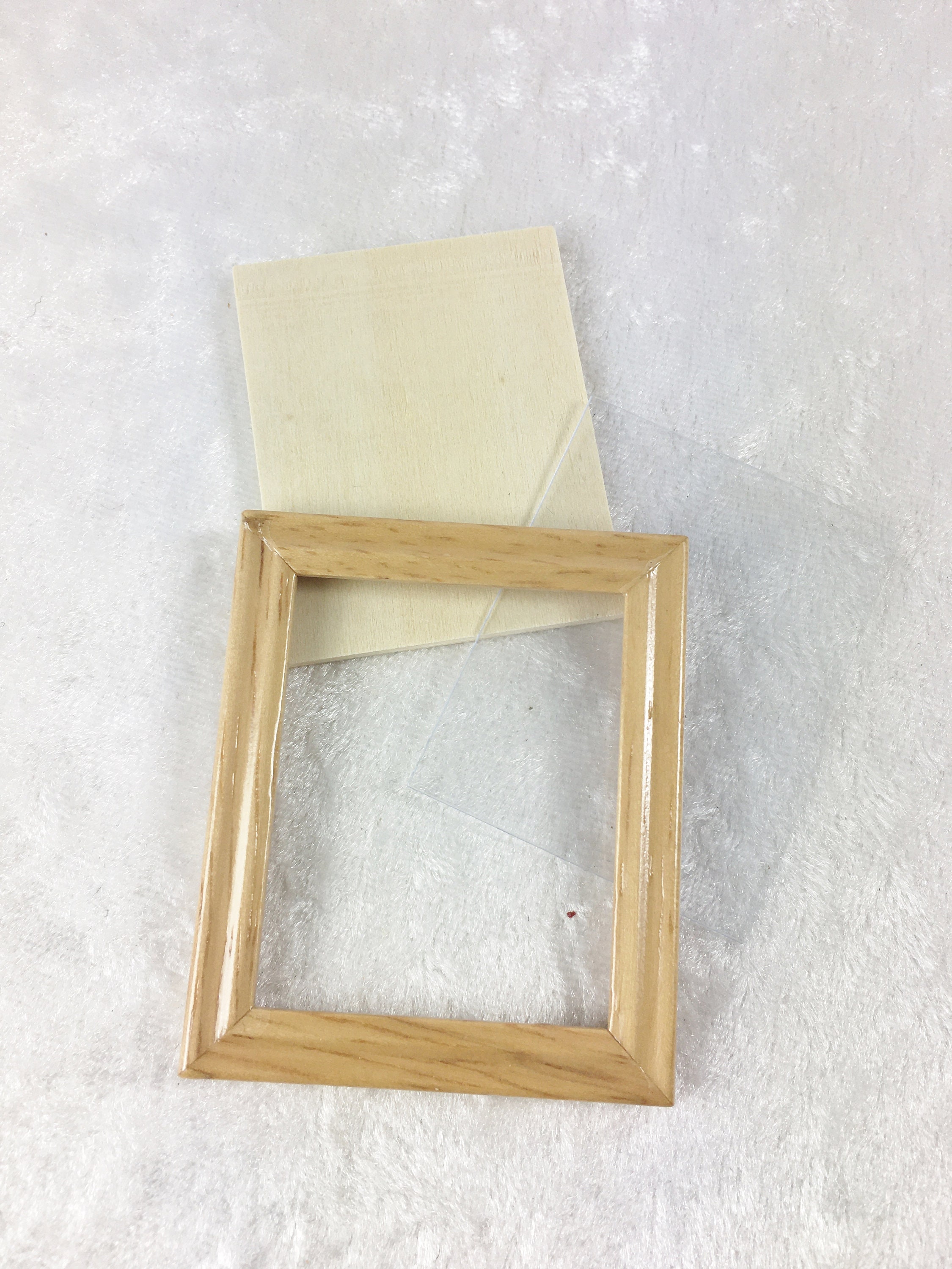 Change picture frame 3.5 x 4 x 0.5 cm in a wooden frame for Etsy