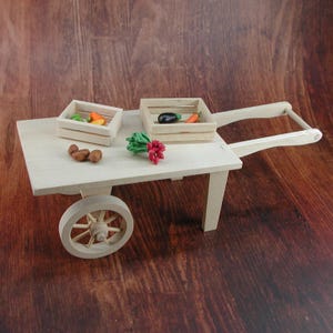 Dollhouse accessories, miniature market cart 1:12 made of wood – add charm to your dollhouse!