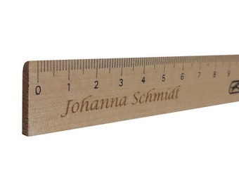 Holzlineal 30cm mit Namen graviert