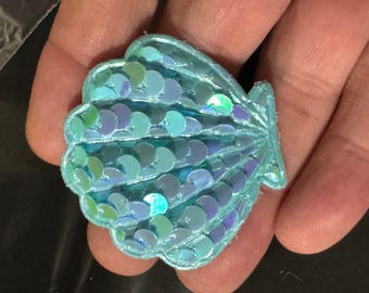 Scallop Shell Patch | Turquoise Sequin Appliqué, Hand-Sewn Ocean Accent - 4.5Cm X 5Cm