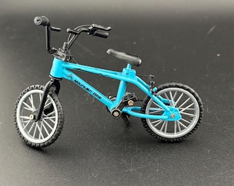 Miniature Bike Cake, Bmx Style Decoration | Blue Plastic Model - 11Cm, Reusable Playful Accent