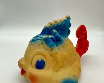 Sun Rubber Company, Rubber Squeaky toy, Sunny Fish red, white, blue variant, 1955.