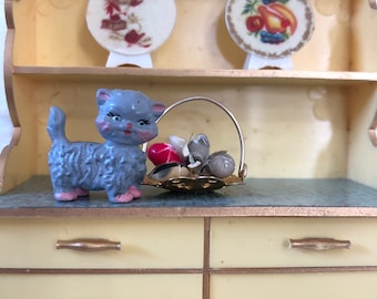 Bitter Squeaks mittens the fluffy kitten micro mobeling