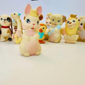 Midi Edward Mobley sitting bunny with fez