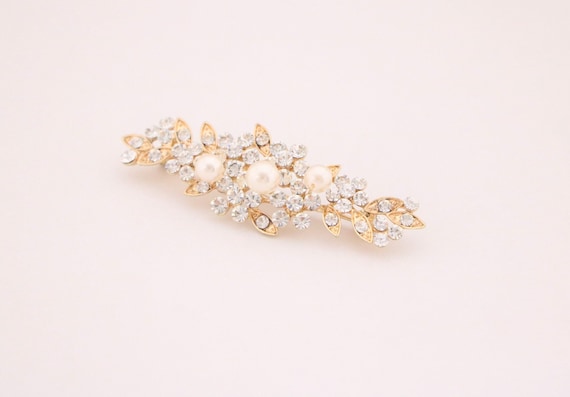Gold brooch deals pin for dress