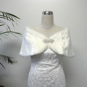 Bridal Wrap Stole, bridal wedding faux fur wrap, faux fur bolero jacket, bridal shrug, bridal bolero - Ivory