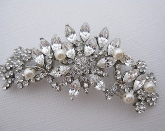 Wedding Brooches Wedding jewelry brooches Bridal jewelry Brooches Wedding brooch pins Bridal brooches Wedding dress brooches Bridal sash